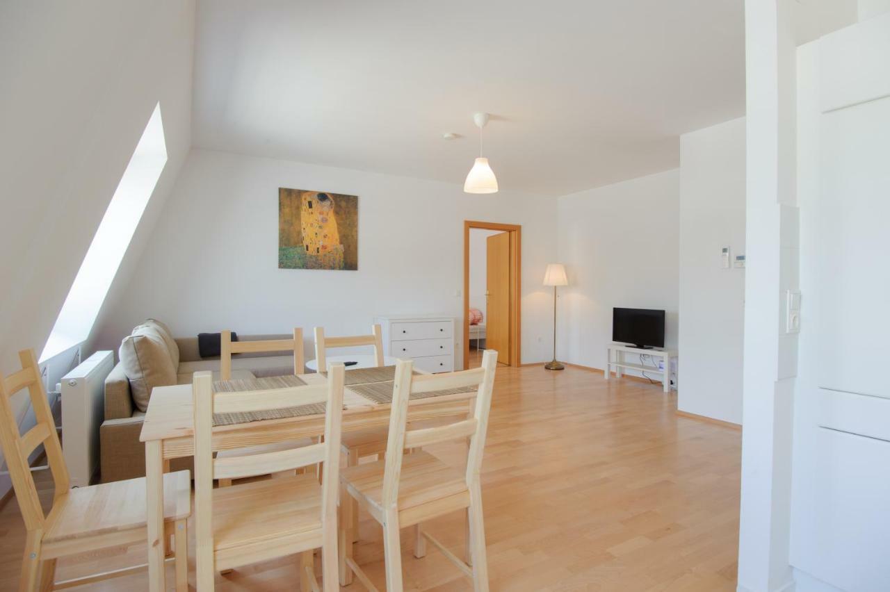 Central Living Apartments - Rathaus Wien Eksteriør bilde
